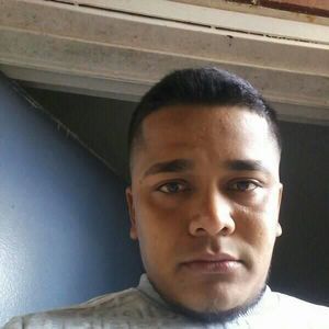 Meet your Posher, Luis